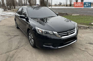 Седан Honda Accord 2015 в Чайках