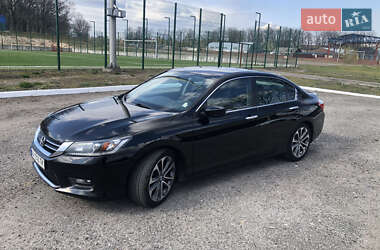 Седан Honda Accord 2014 в Києві