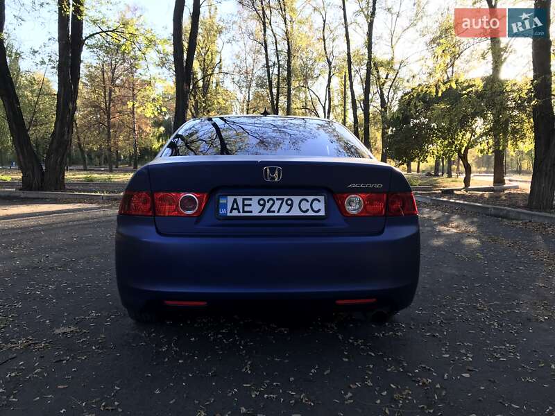 Седан Honda Accord 2005 в Першотравенську