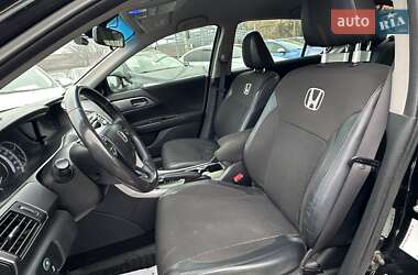 Седан Honda Accord 2013 в Кривом Роге