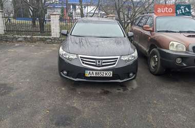 Седан Honda Accord 2011 в Києві