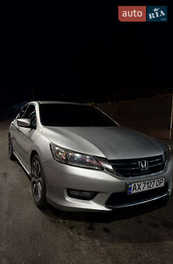 Седан Honda Accord 2014 в Харькове