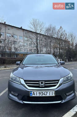 Седан Honda Accord 2014 в Киеве