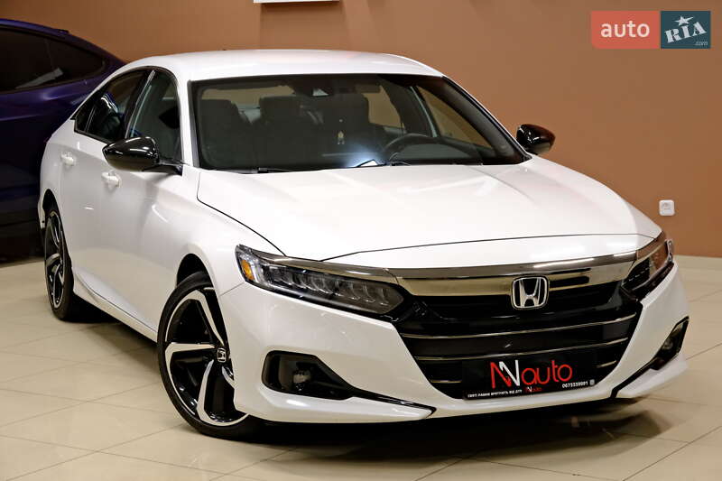 Седан Honda Accord 2023 в Одессе