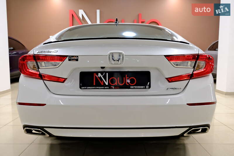 Седан Honda Accord 2023 в Одессе