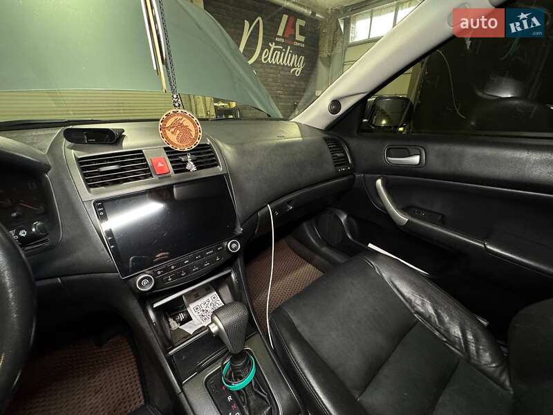 Седан Honda Accord 2003 в Києві