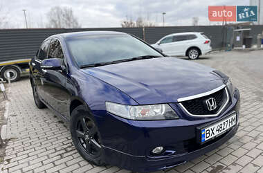 Седан Honda Accord 2004 в Білогір'ї