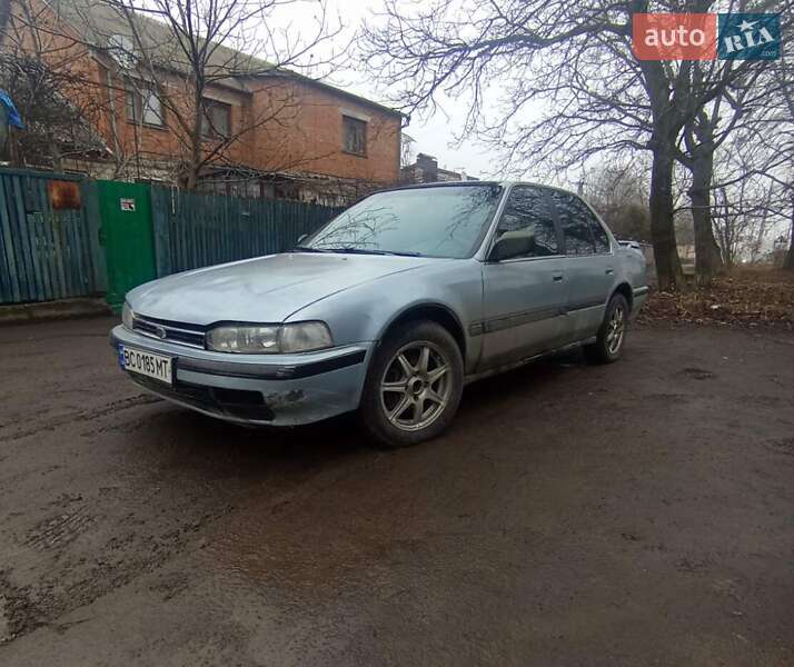 Седан Honda Accord 1990 в Вінниці