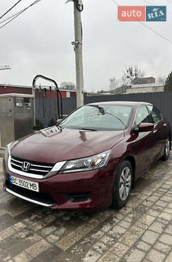 Седан Honda Accord 2013 в Львові