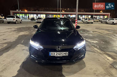 Седан Honda Accord 2019 в 
