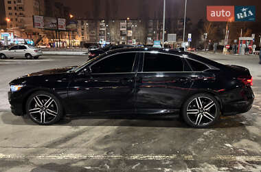 Седан Honda Accord 2019 в 