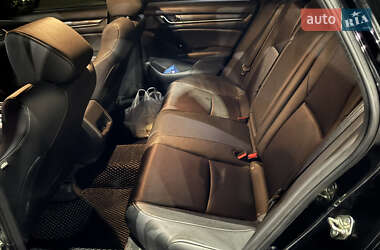 Седан Honda Accord 2019 в 