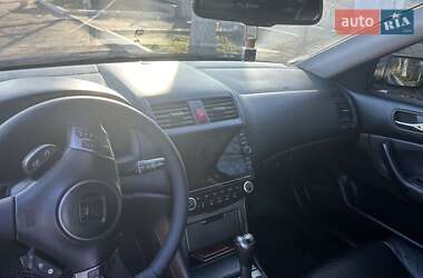 Седан Honda Accord 2006 в 