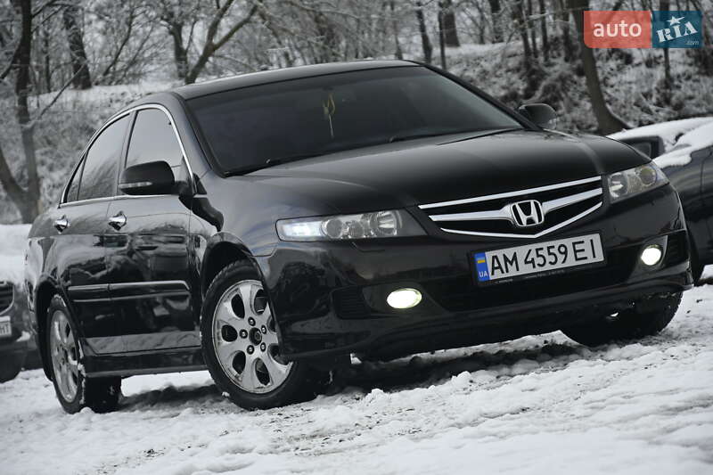 Седан Honda Accord 2006 в Бердичеве