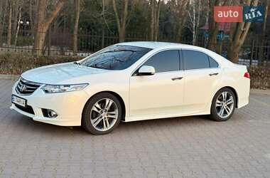 Седан Honda Accord 2012 в Миргороді