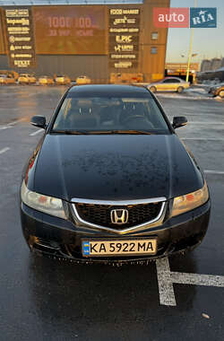 Седан Honda Accord 2005 в Киеве