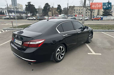 Седан Honda Accord 2017 в Киеве