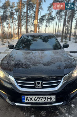 Седан Honda Accord 2015 в Харькове