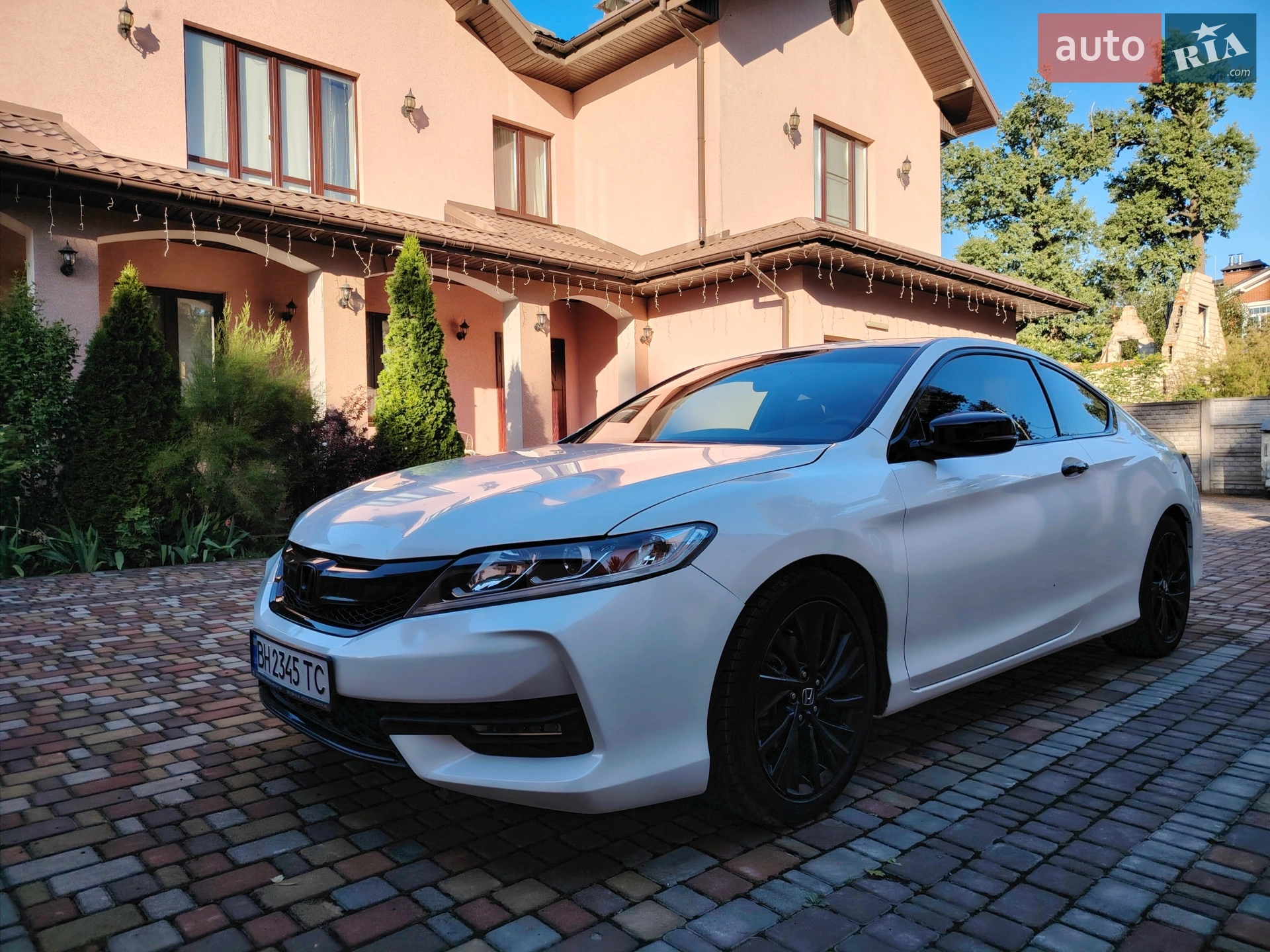 2017 Honda Accord - фото 1