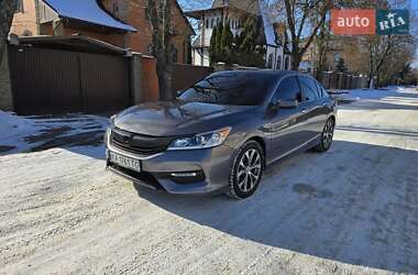 Седан Honda Accord 2017 в Киеве