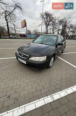 Седан Honda Accord 2002 в Одессе