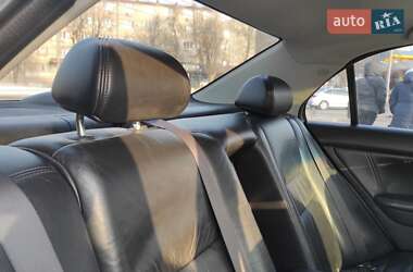 Седан Honda Accord 2004 в 