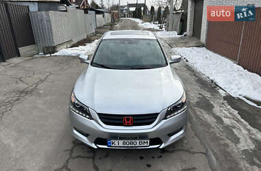 Седан Honda Accord 2014 в Києві