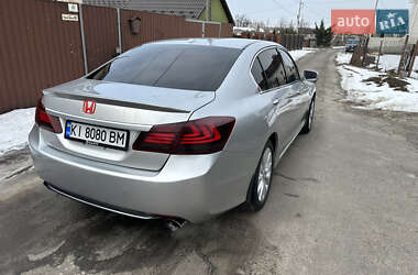 Седан Honda Accord 2014 в Києві