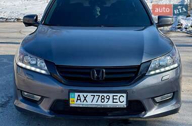 Седан Honda Accord 2013 в Харькове