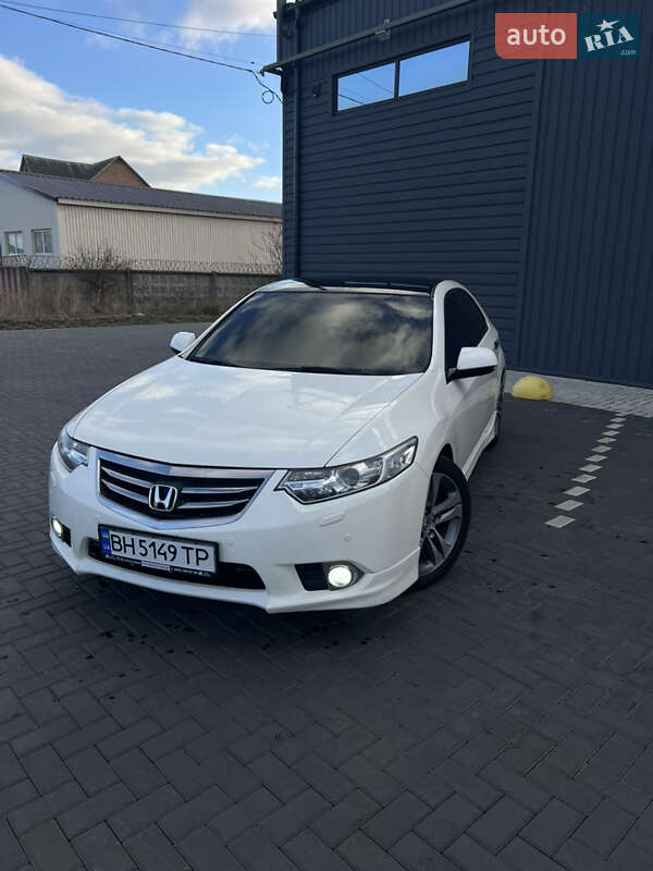 Седан Honda Accord 2011 в Кропивницькому