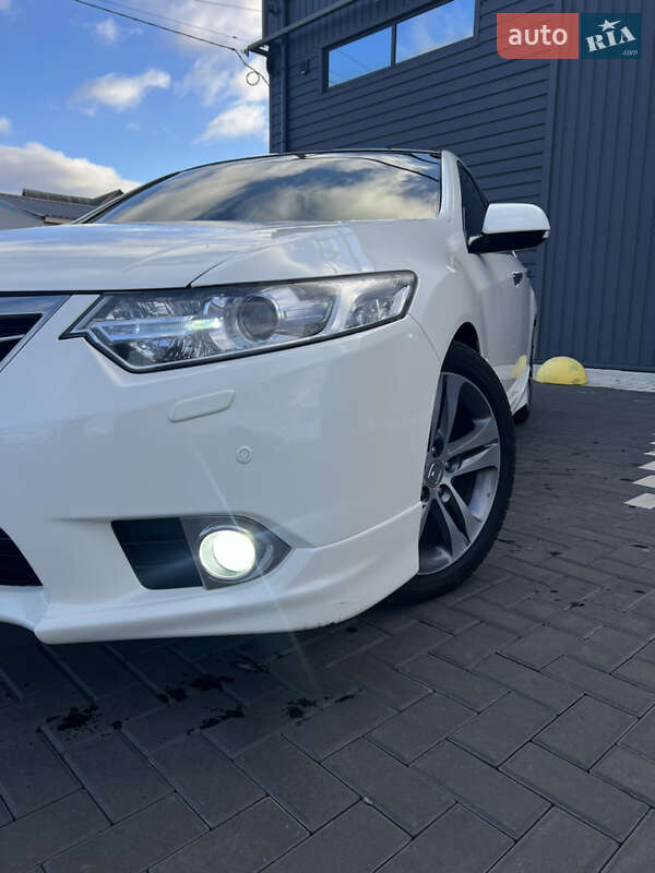 Седан Honda Accord 2011 в Кропивницькому