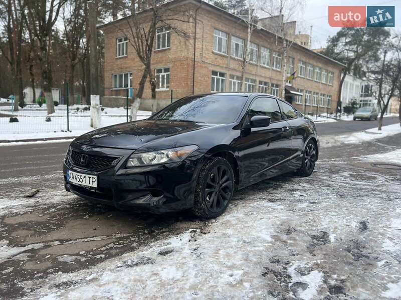 Купе Honda Accord 2008 в Києві