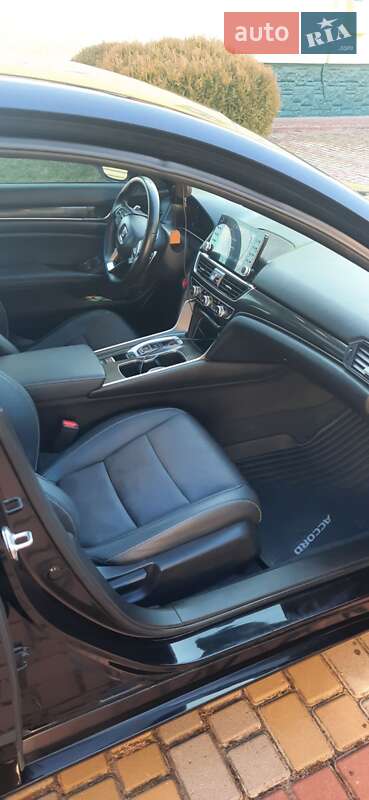 Седан Honda Accord 2021 в Володимирі