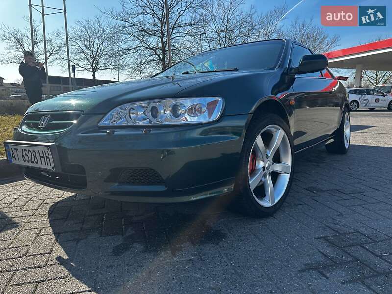 Купе Honda Accord 2001 в Коломиї