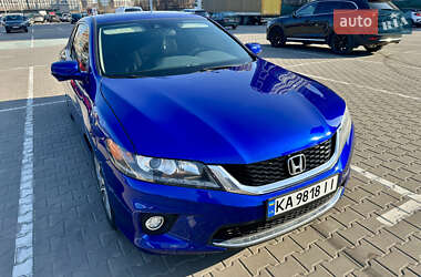 Седан Honda Accord 2014 в Києві