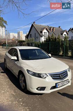 Седан Honda Accord 2011 в 