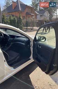 Седан Honda Accord 2011 в 
