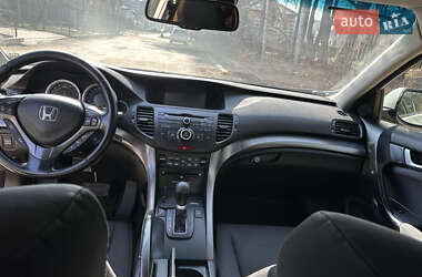 Седан Honda Accord 2011 в 