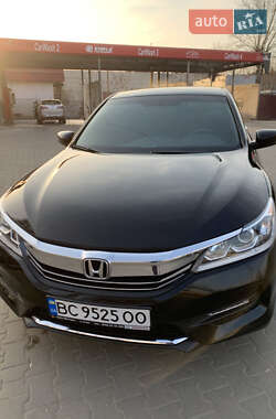 Седан Honda Accord 2016 в 
