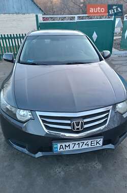 Седан Honda Accord 2013 в Житомирі