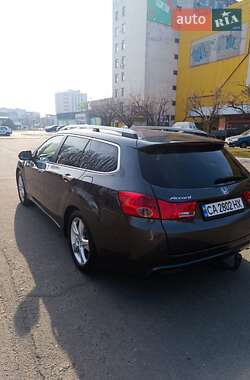 Универсал Honda Accord 2011 в 