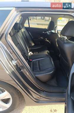 Универсал Honda Accord 2011 в 