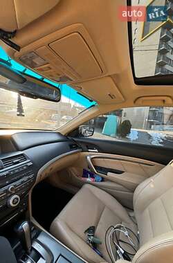 Купе Honda Accord 2008 в 