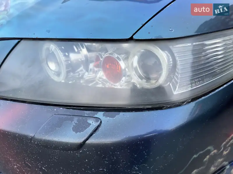 Седан Honda Accord 2005 в 