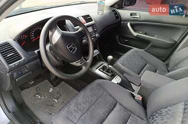 Седан Honda Accord 2005 в Смеле