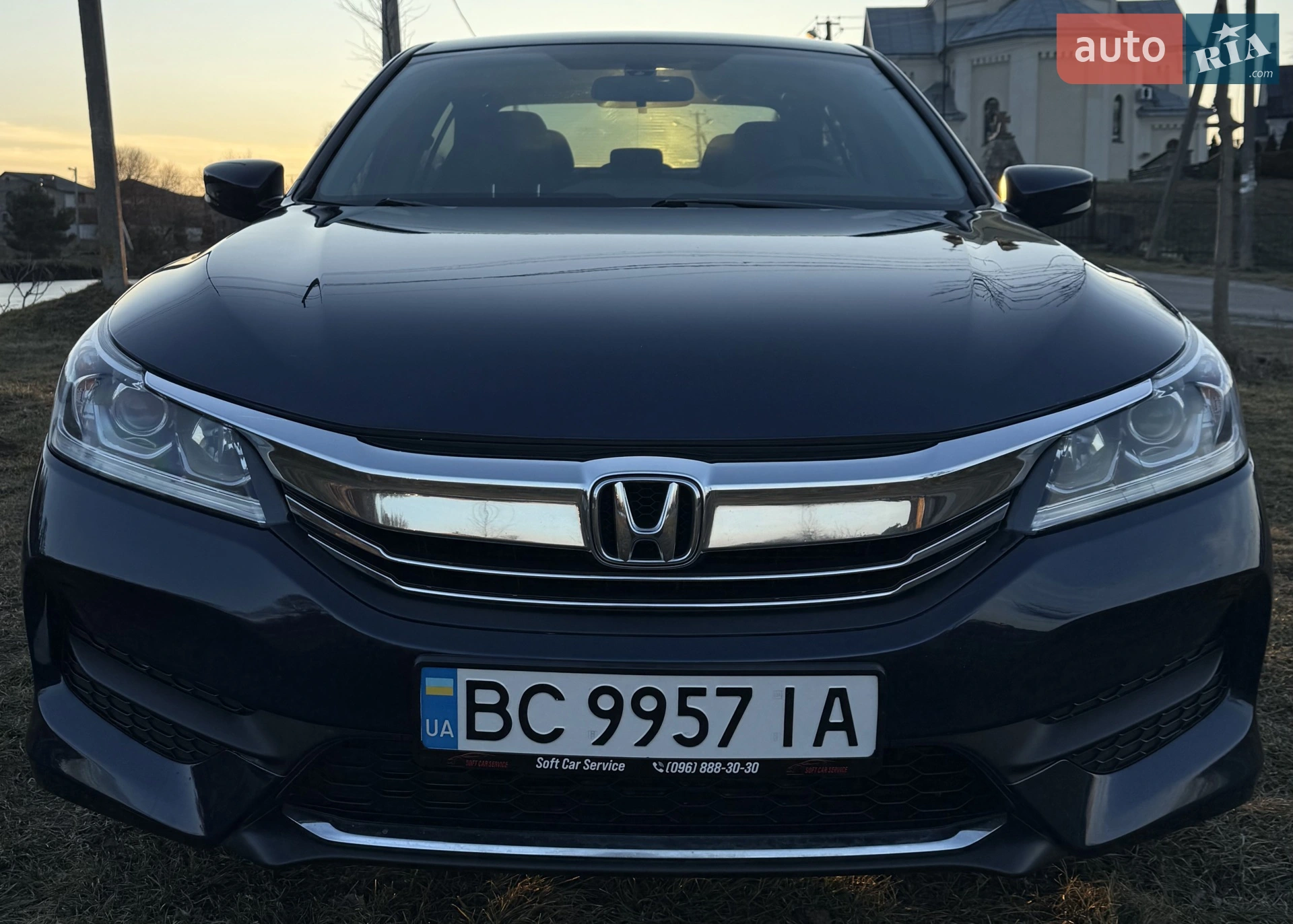2017 Honda Accord - мініатюра 2