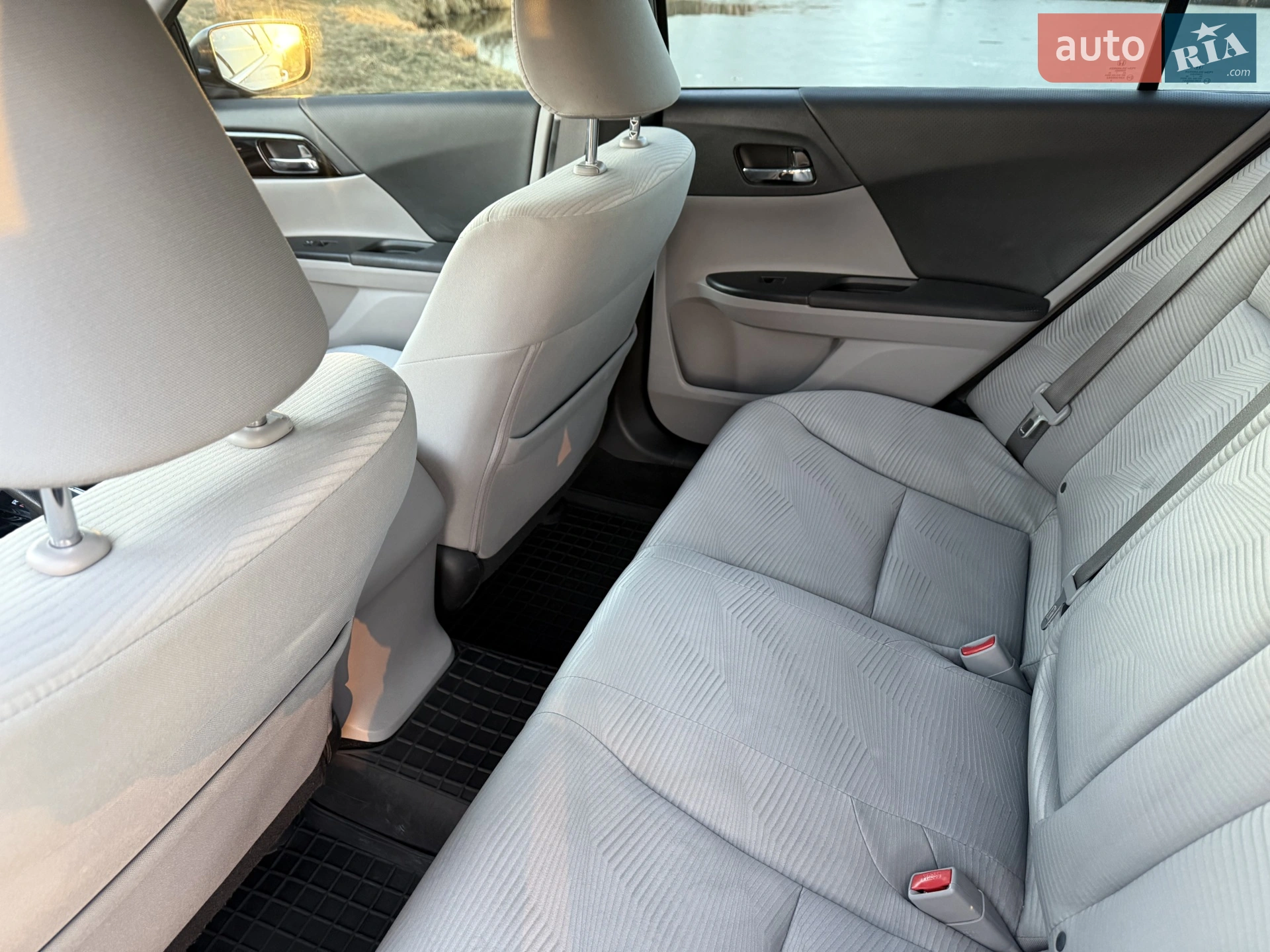2017 Honda Accord - мініатюра 15