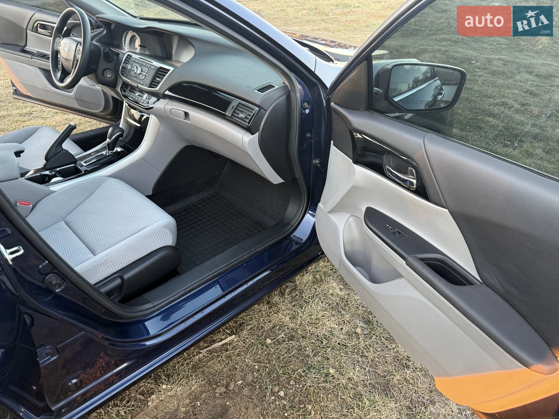 2017 Honda Accord - мініатюра 18