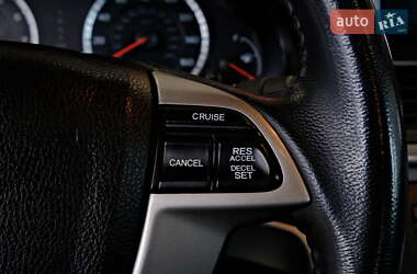 Купе Honda Accord 2012 в 