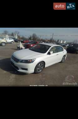 Седан Honda Accord 2014 в 